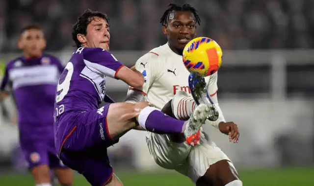 意甲保级卡位战：佛罗伦萨主场凭底蕴稳胜 卡利亚里残阵客场承压