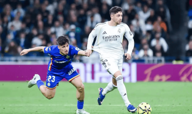 欧冠|残阵亦能碾压！皇马3：0大胜曼城