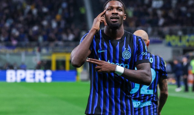 那不勒斯输球国米意甲夺冠已无悬念 5队陷入争四漩涡