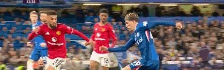 曼联1-0切尔西，切尔西3中门柱，加纳乔心系旧主，曼联领先10分了