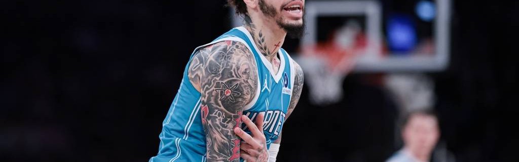 三球19+7克努佩尔14+6+5 黄蜂击败尼克斯